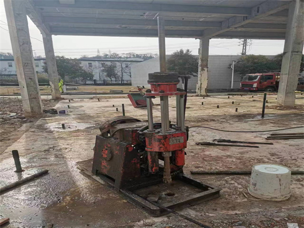 泉山袖阀管小导管注浆加固施工工艺